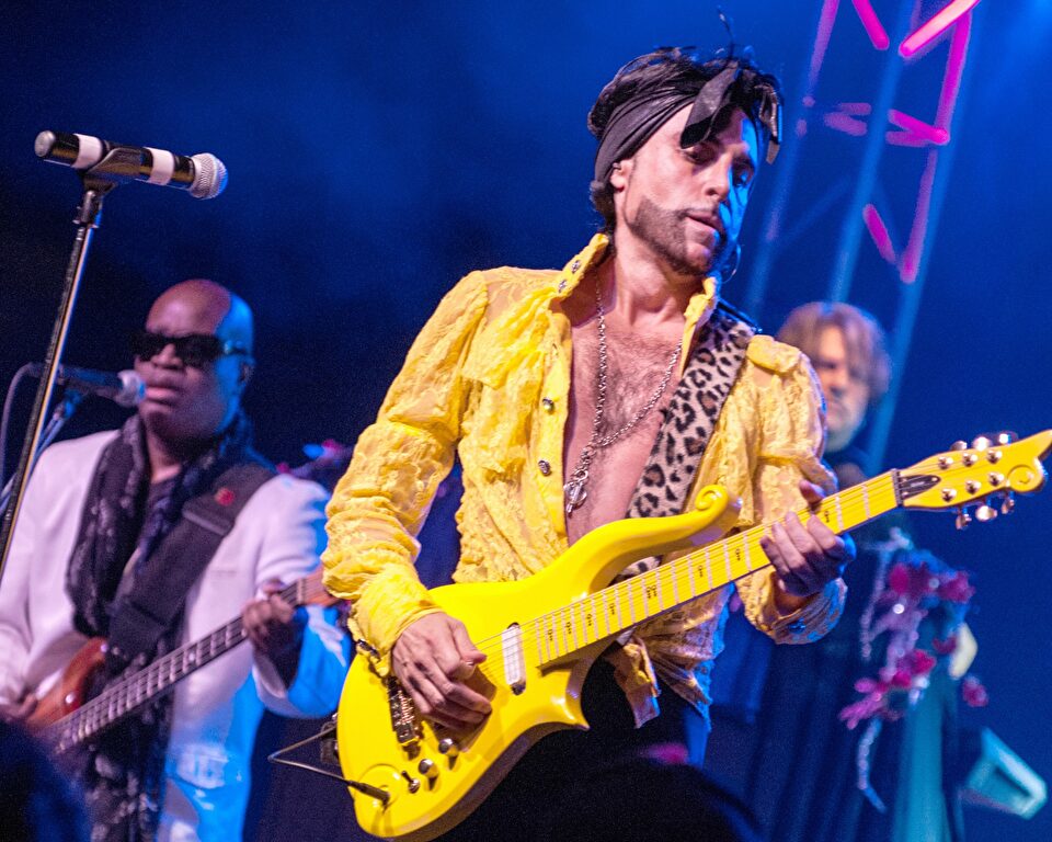 Marshall Charloff & The Purple xPeRIeNCE playing